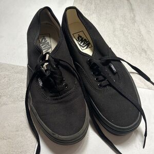 Unisex Vans Authentic All Black Sneakers Size 7 M, 8.5 W